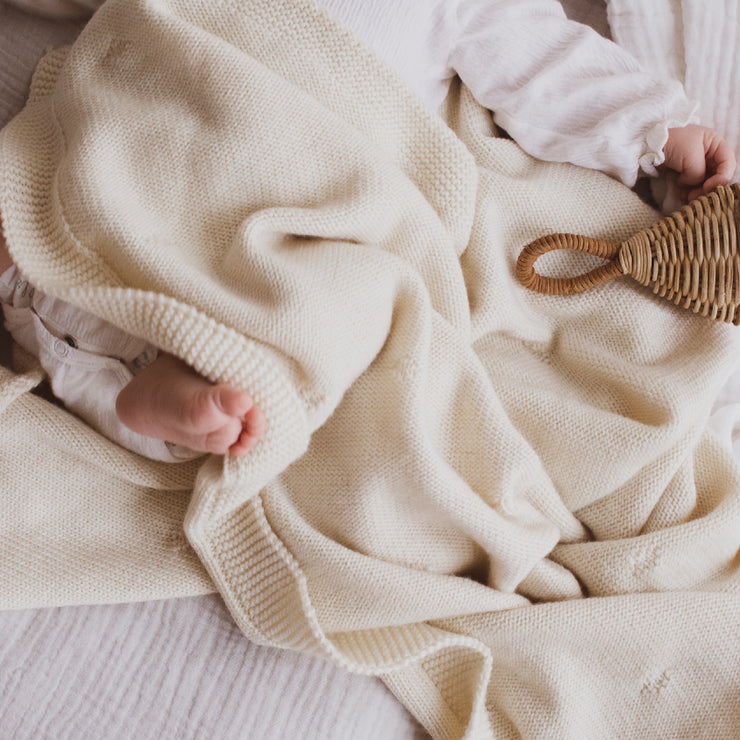 Kuschelige Bio-Babydecke aus feiner Bio-Schurwolle